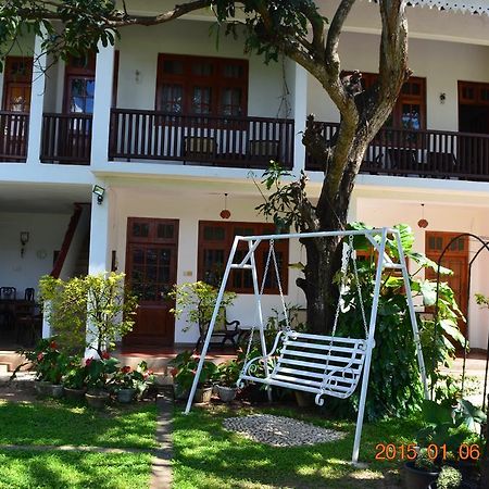 Little Paradise Tourist Guest House And Holiday Home Anuradhapura Bagian luar foto