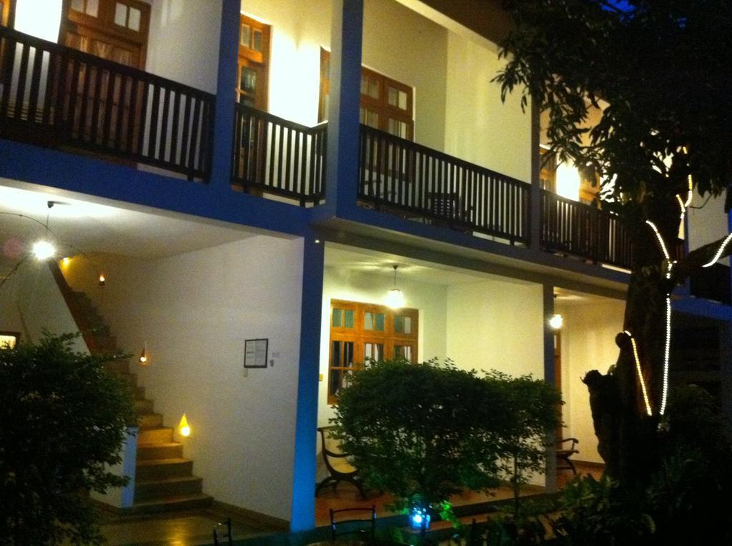 Little Paradise Tourist Guest House And Holiday Home Anuradhapura Bagian luar foto