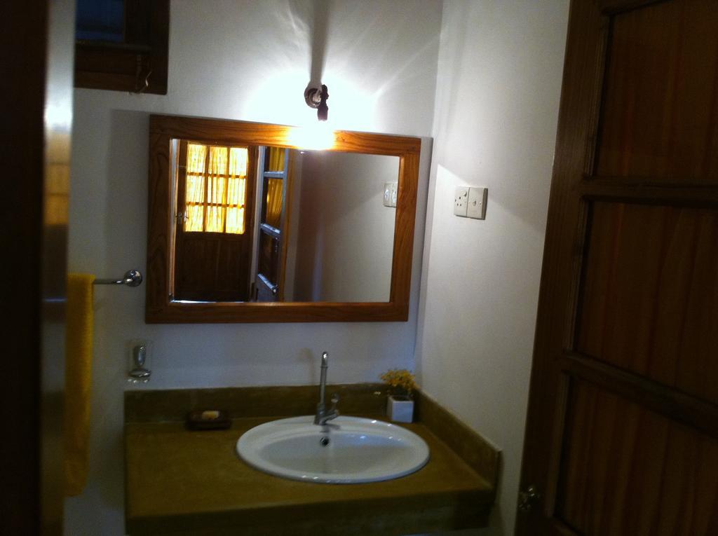 Little Paradise Tourist Guest House And Holiday Home Anuradhapura Ruang foto